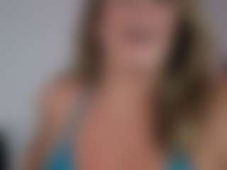 KoraLynn777's Live Sex Cam Show