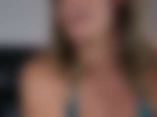 KoraLynn777's Live Sex Cam Show