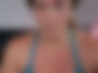 KoraLynn777's Live Sex Cam Show