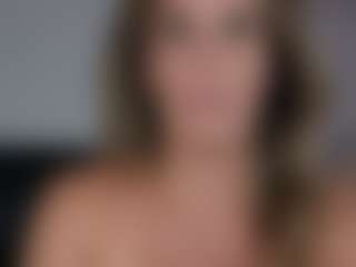 KoraLynn777's Live Sex Cam Show