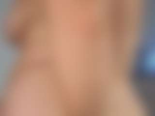 KoraLynn777's Live Sex Cam Show