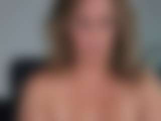 KoraLynn777's Live Sex Cam Show