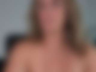 KoraLynn777's Live Sex Cam Show