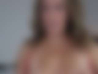 KoraLynn777's Live Sex Cam Show