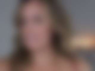 KoraLynn777's Live Sex Cam Show