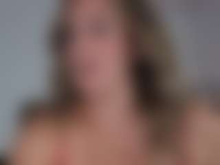 KoraLynn777's Live Sex Cam Show