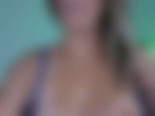 KoraLynn777's Live Sex Cam Show