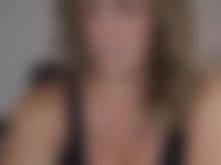 KoraLynn777's Live Sex Cam Show