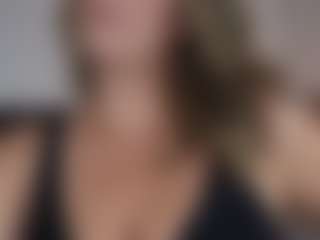 KoraLynn777's Live Sex Cam Show