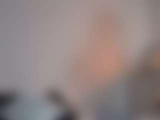 Live cam show with KoraLynn777 - Normal on CamClone
