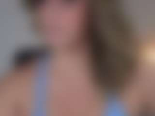 KoraLynn777's Live Sex Cam Show