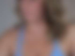 KoraLynn777's Live Sex Cam Show