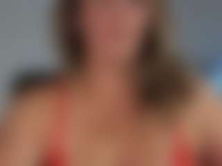 Live cam show with KoraLynn777 - Middle Aged on friskycurves.com
