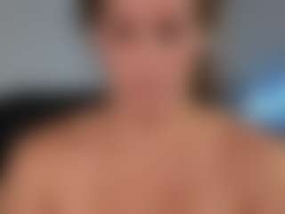 KoraLynn777's Live Sex Cam Show