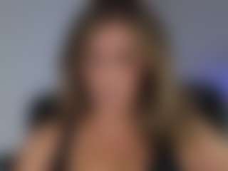 Live cam show with KoraLynn777 - Middle Aged on slutload