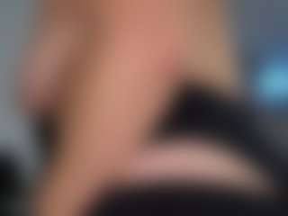 KoraLynn777's Live Sex Cam Show