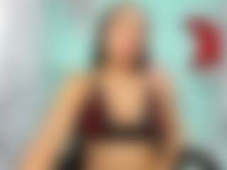 Live cam show with maylin-horny19 - Body Massage on CamSextacy