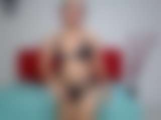 Live cam show with maylin-horny19 - Upskirt on SpunkLive