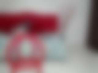 Live cam show with maylin-horny19 - Upskirt on liverealitysex.com