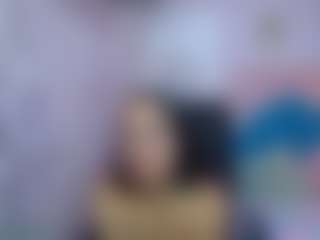 Live cam show with maylin-horny19 - Petite on StripNow