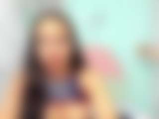 Spettacolo in cam dal vivo con maylin-horny19 - Body Massage su Camsoda
