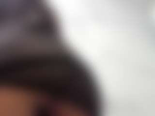 Show de cam en vivo con maylin-horny19 - Upskirt en Camsoda