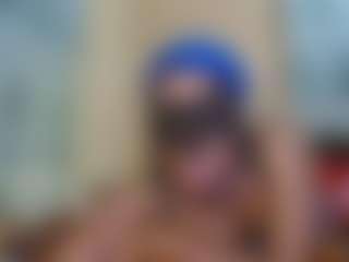 Live cam show with Serena101 - College on 1on1-livenow