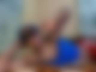 Live cam show with Serena101 - Ebony College on dropp.cam