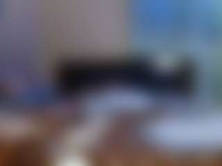 Live cam show with Serena101 - No Smoking on madthumbs