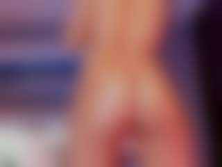 ashly-hills's Live Sex Cam Show