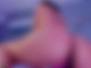 ashly-hills's Live Sex Cam Show