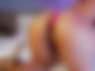 ashly-hills's Live Sex Cam Show