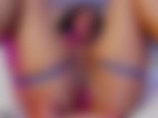 ashly-hills's Live Sex Cam Show