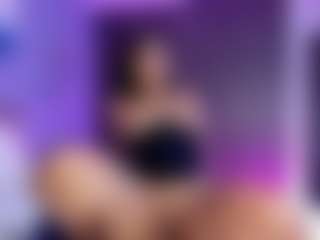 ashly-hills's Live Sex Cam Show