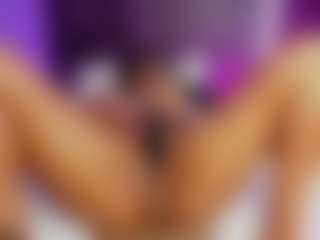 ashly-hills's Live Sex Cam Show