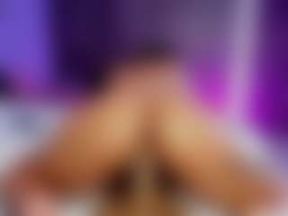 ashly-hills's Live Sex Cam Show