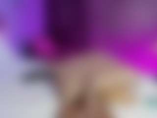 ashly-hills's Live Sex Cam Show