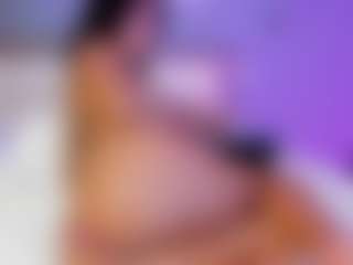 ashly-hills's Live Sex Cam Show