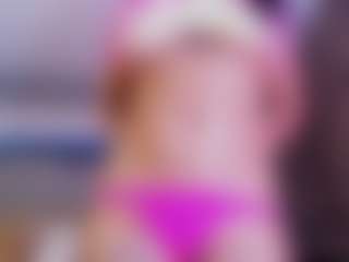 Live cam show with ashly-hills - Twerk Latina on Milfs Live | colombia