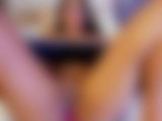 ashly-hills's Live Sex Cam Show