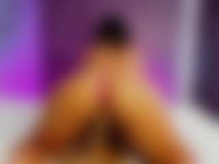 ashly-hills's Live Sex Cam Show