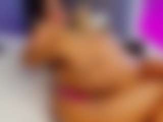 ashly-hills's Live Sex Cam Show