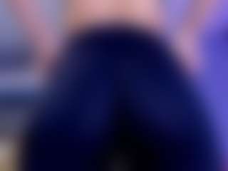 ashly-hills's Live Sex Cam Show