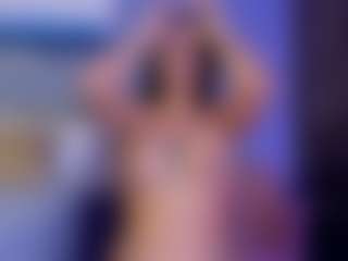 ashly-hills's Live Sex Cam Show