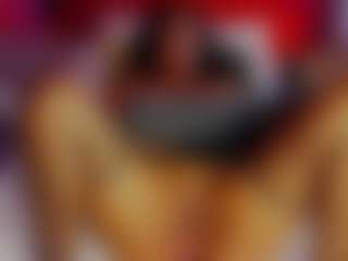 Live cam show with ashly-hills - Brown Eyes Curvy on Camsoda