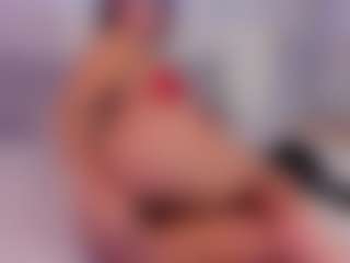 ashly-hills's Live Sex Cam Show