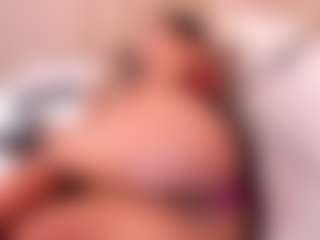 Live cam show with ashly-hills - Ahegao on SinfulBabes