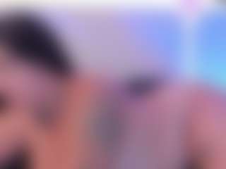 Live cam show with Morgan-Wright - Double Penetration on Milfs Live