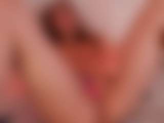 eva-miller7 MILF webcam performer live streaming