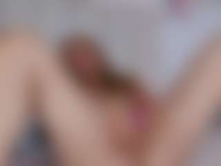 Live cam show with eva-miller7 - Eating Pussy on Soda Cam